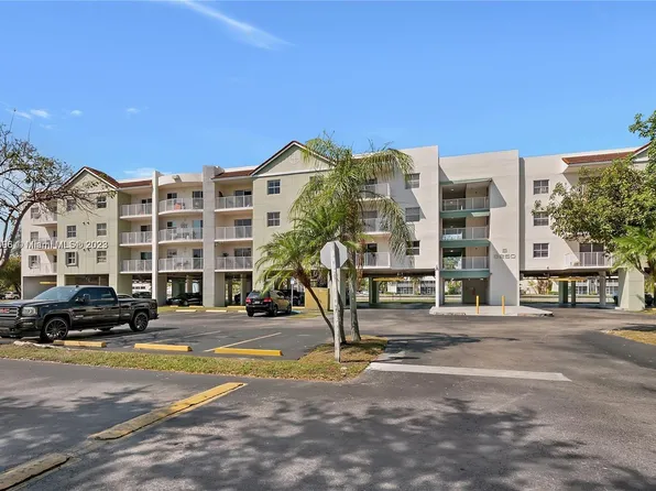 8260 SW 210th St APT 108, Cutler Bay, FL 33189