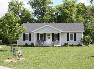 185 Castleberry St, Lebanon, KY 40033
