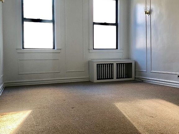 3rd image of 1414 3rd Ave APT 3D