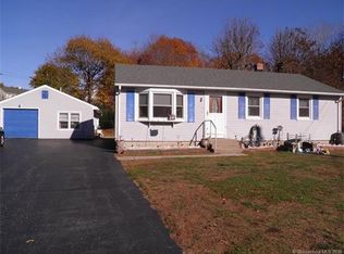 7 S Pine St, Plainfield, CT 06374