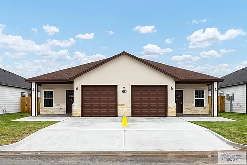 2226 N Valley Cir #B Photo 1