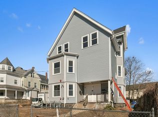 9 Waverly St APT 4, Brockton, MA 02301