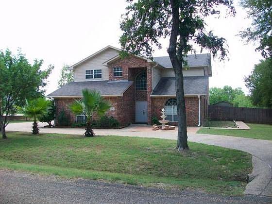 1st image of 116 Lost Oaks Dr