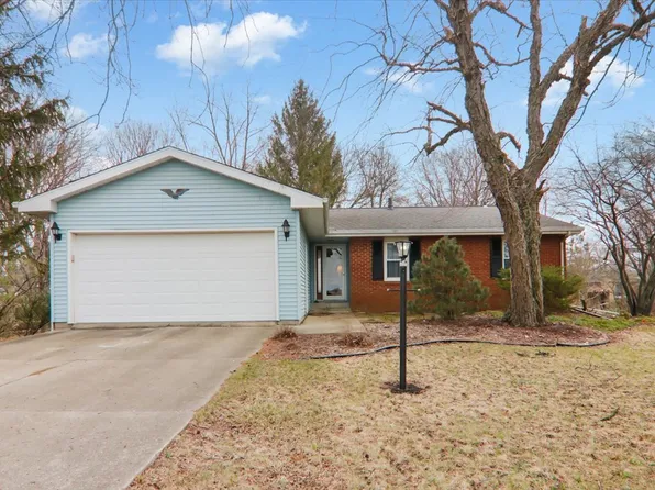 803 Towanda Barnes Rd, Towanda, IL 61776