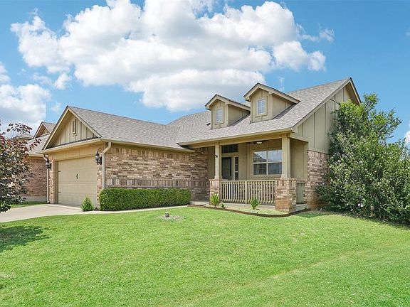 3rd image of 1021 Bear Mountain Dr