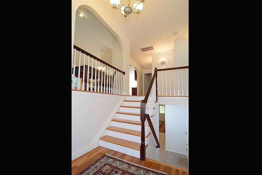 2nd image of 7 Johnson Ave