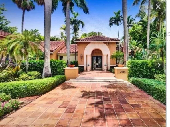 2071 Renaissance Blvd #100, Hollywood, FL 33025