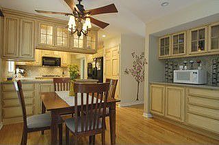 Breakfast Nook