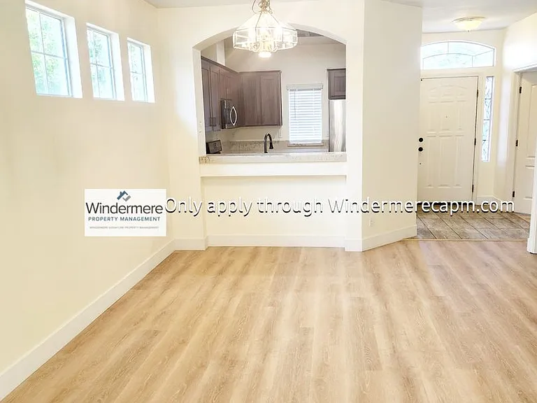 1150 Reston Dr — Photo 12