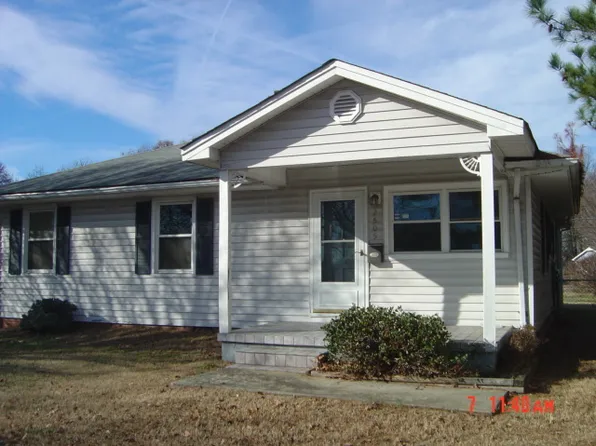 2505 Yanceyville St, Greensboro, NC 27405
