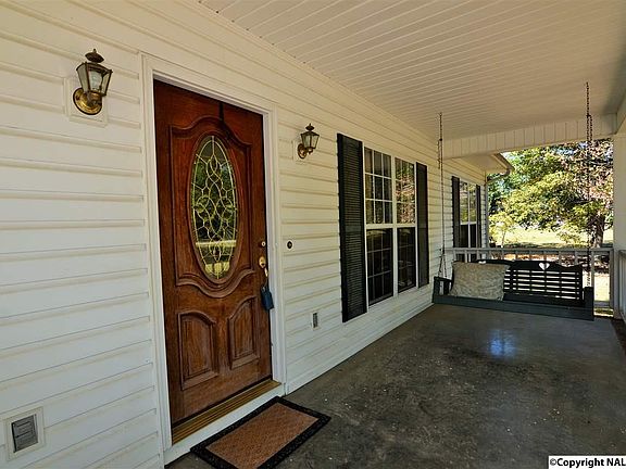 2nd image of 955 Lake Vista Dr
