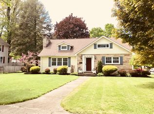 7348 Hart St, Mentor, OH