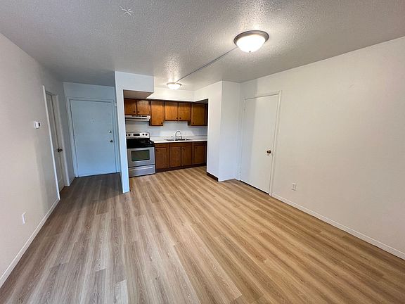 3rd image of 1516 N 16th St #6