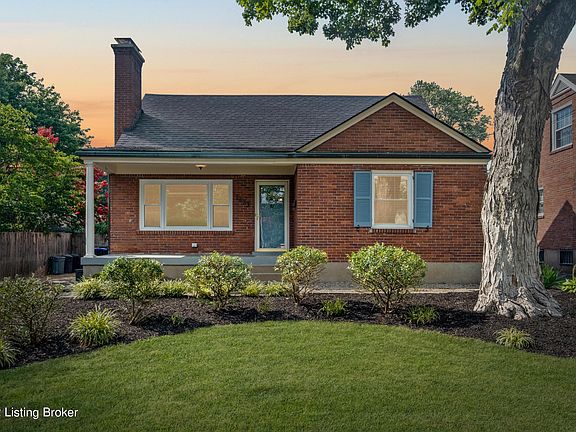 2nd image of 1403 Hess Ln