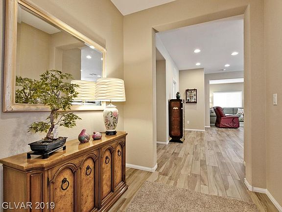 5th image of 1008 Peaceful Glen Ct