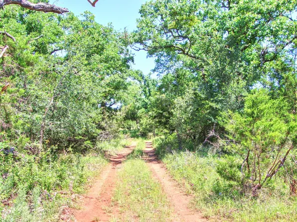 6 Rm 1323, Willow City, TX 78675