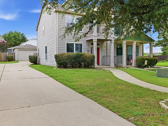3rd image of 10849 Astor Dr