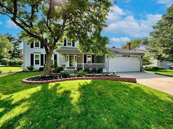 3rd image of 6997 Carrick Ct
