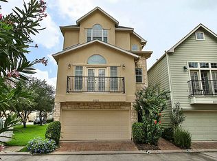 9005 Harbor Hills Dr, Houston, TX 77054