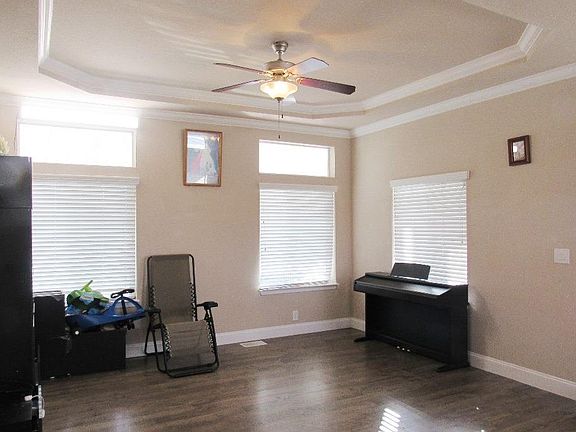 3rd image of 1225 Vienna Dr Spc 231