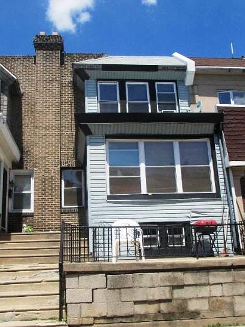 1st image of 6733 Guyer Ave