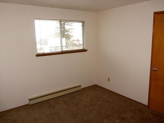 4th image of 1615 Rainier St APT 12