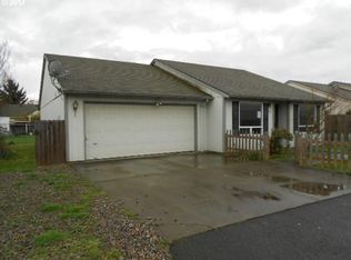 399 Danalee St NE, Salem, OR 97301