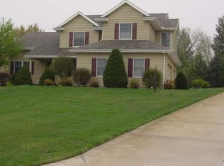 60906 Ridgepoint Ct, Elkhart, IN 46517