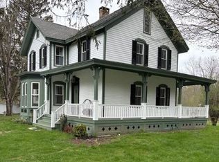 23 Frog Alley, Old Chatham, NY 12136