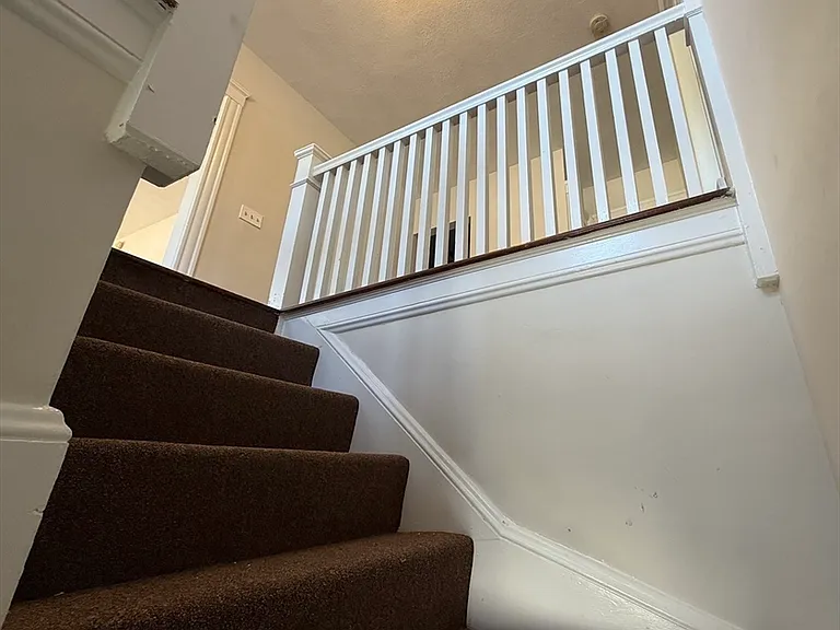 61 Westchester Rd #61 — Photo 2