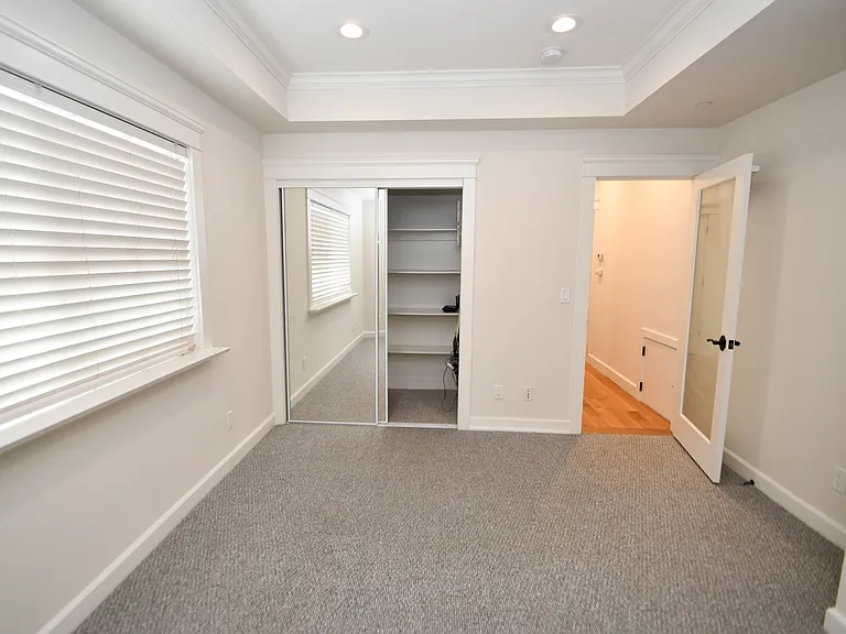 409 S Gertruda Ave — Photo 17