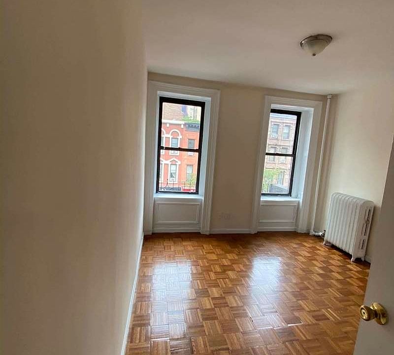 1st image of 787 Lex Ave #4
