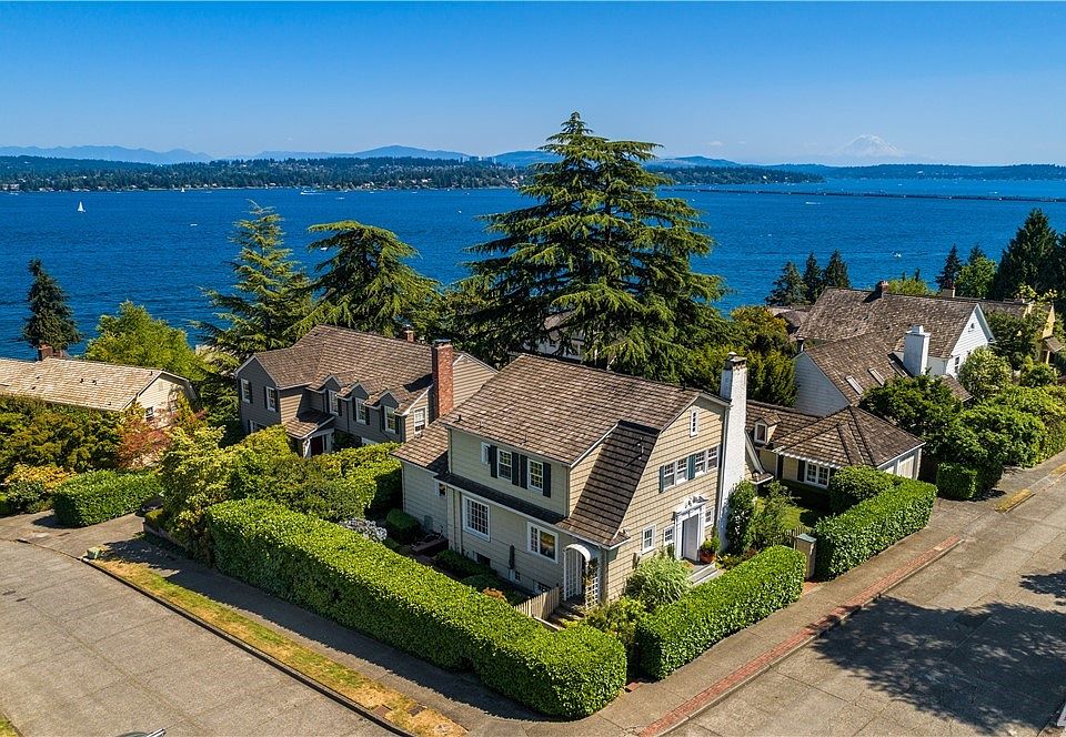 1st image of 4214 53rd Ave NE