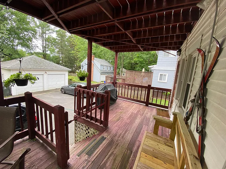 23 Burr St #2 — Photo 5