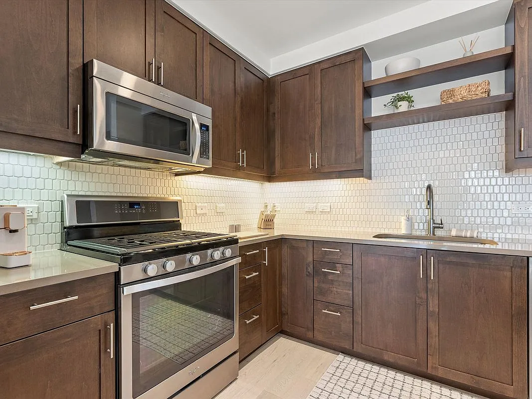 1 bed, 1.0 bath, 793 sqft, $4,000 — Photo 4