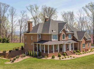 421 Brookwood Rd, Staunton, VA 24401