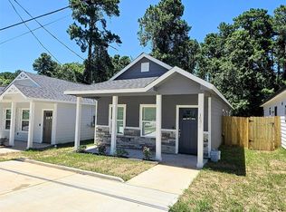 16894 Balmoral St, Montgomery, TX 77316