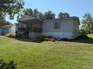 10 E 1st St, Gerald, MO 63037
