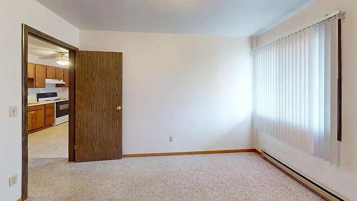 1 bed, 1.0 bath, $650 — Photo 3