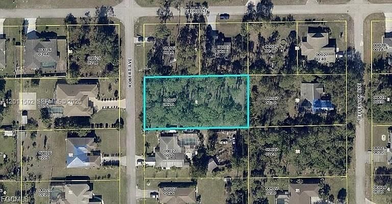 1st image of 220 Robert Ave