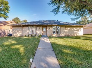 1927 Camden Way, Carrollton, TX 75007