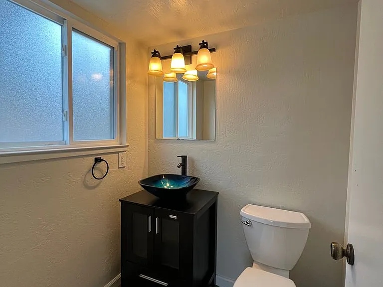 228 Treasure Island Dr — Photo 6
