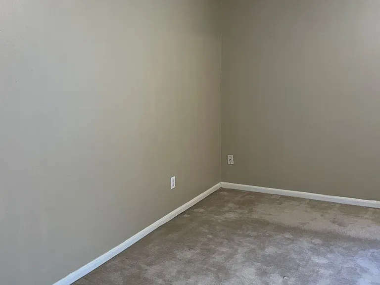 2400 Riddle Rd #B — Photo 44