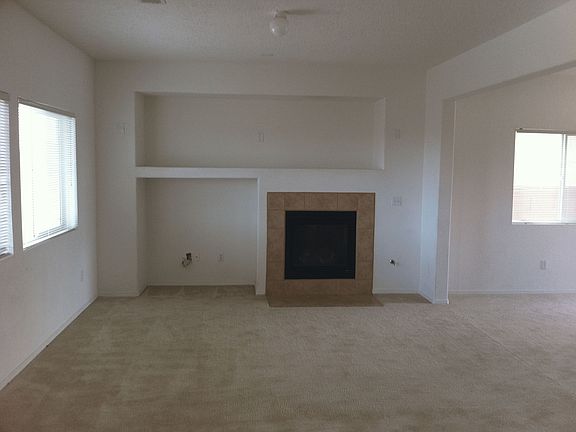 4th image of 8912 Sundoro Pl NW