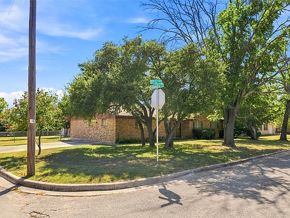 2nd image of 4309 9th St