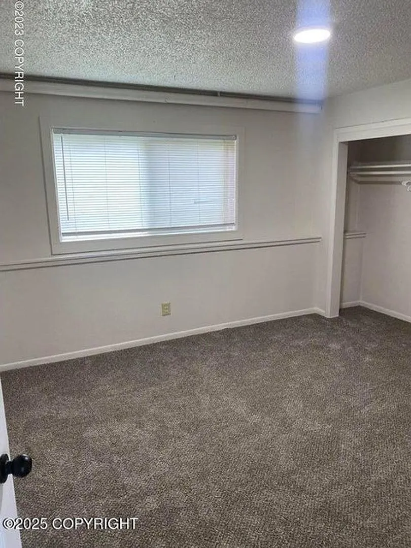 1425 W 40th Ave. — Photo 3