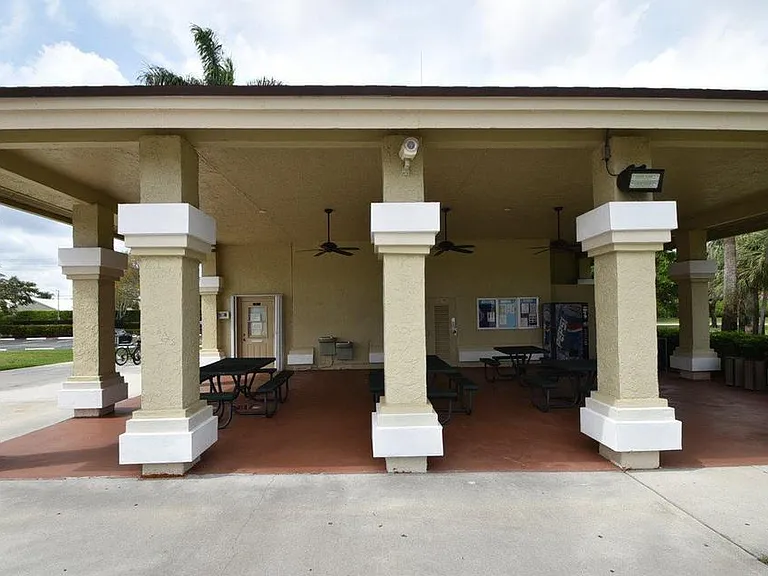 9549 Aegean Dr — Photo 26