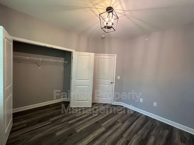 518 Boone St #104 — Photo 21