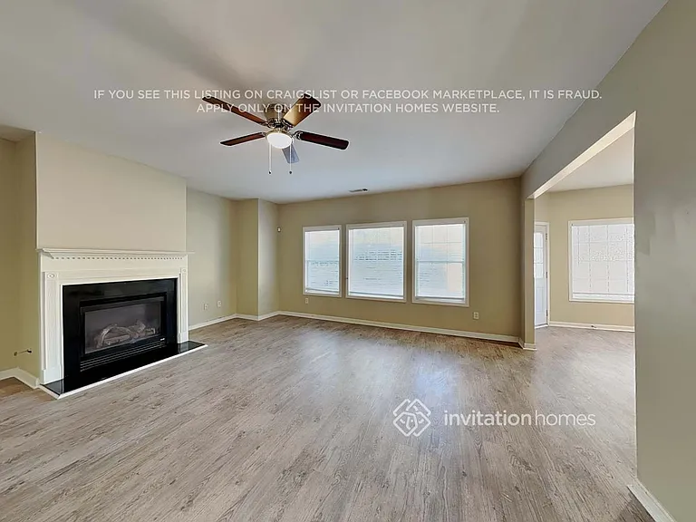 2096 Somerset Pl SE — Photo 5