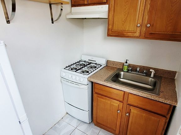 5th image of 25-25 Steinway St #2NN